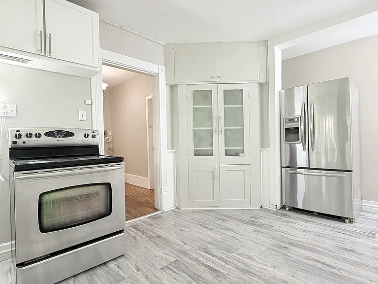 337 Maxwell St — Photo 14
