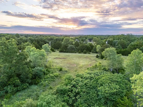 2516 N Enchanted Ln, Stillwater, OK 74075