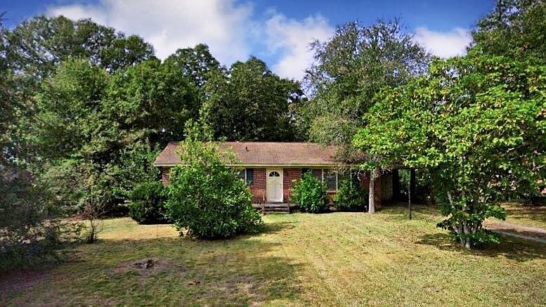 1st image of 108 Melanie Ct