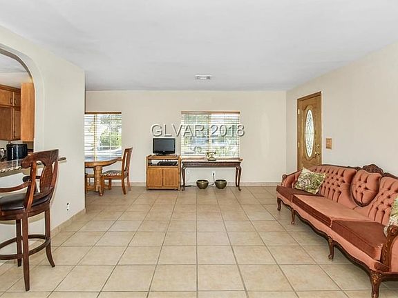 5th image of 4890 Vista Flora Way