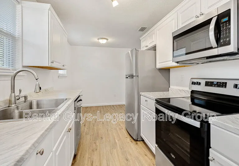 10553 Citrus Ln — Photo 11