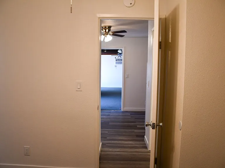6501 Tillamook Ave — Photo 59