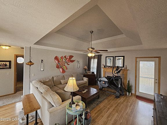 3rd image of 102 Kingsley Dr