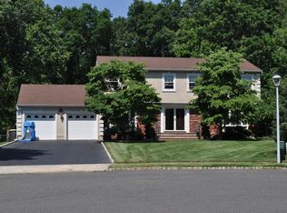 19 Jason Ct, Old Bridge, NJ 08857