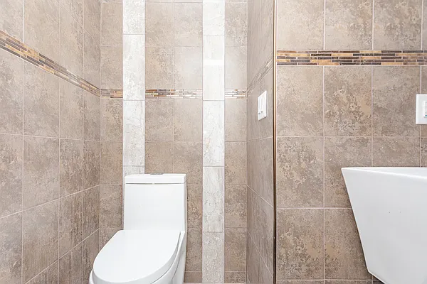 Rented by The InHouse Group | media 24