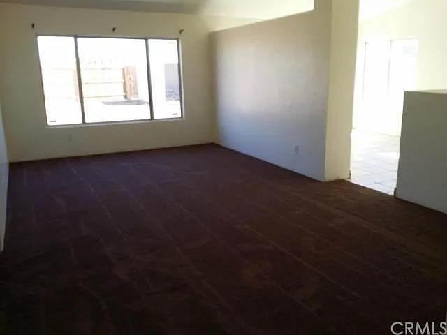10704 Villa St — Photo 2