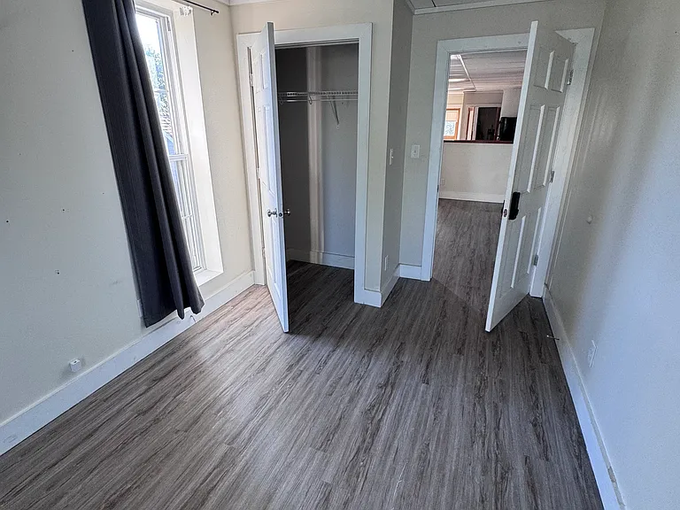 91 N Maple St — Photo 9