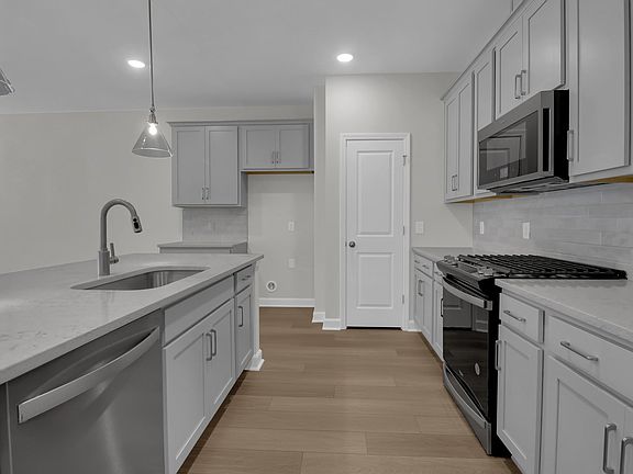 Trieste at Bella Vita - Madison Interior Image 4