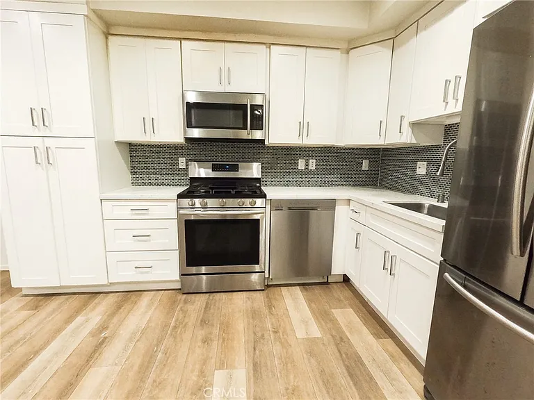 2006 S Corning St #3 — Photo 14