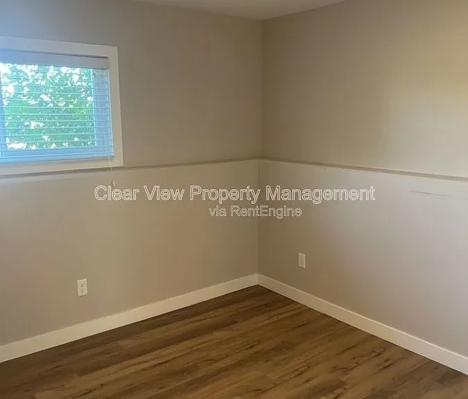 114 Sunridge Blvd W #2 — Photo 13