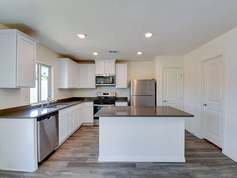 1705 Cowboy Path Ave — Photo 18