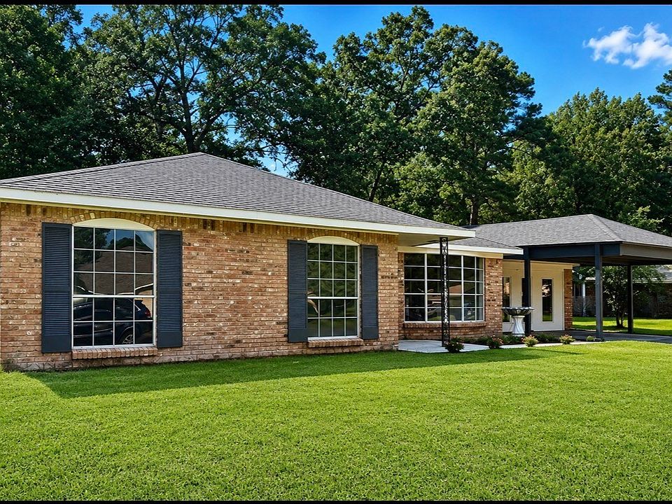 1st image of 904 Whispering Lake Dr