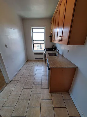 Rented by Contact Realty | media 44