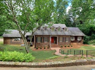 24 Belmont Rd, Anniston, AL 36207