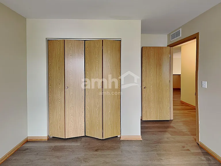 1503 Bridgehampton Dr — Photo 22