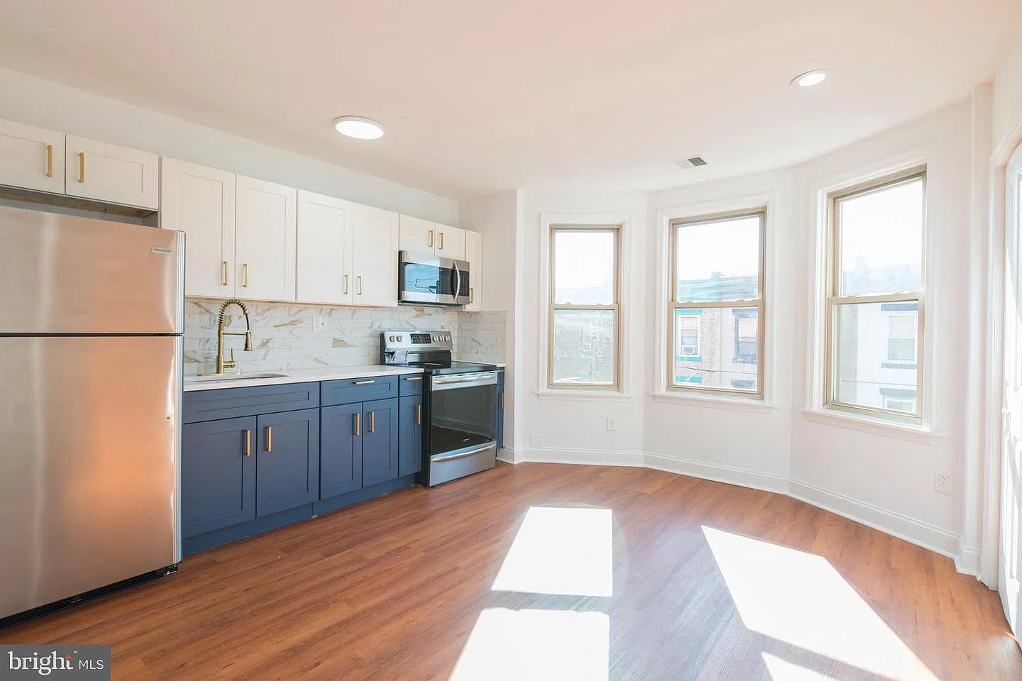 2 bed, 750 sqft, $1,395 — Photo 3