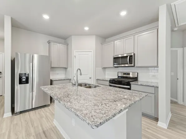 The Cascade (330) Plan, Lexington Parke