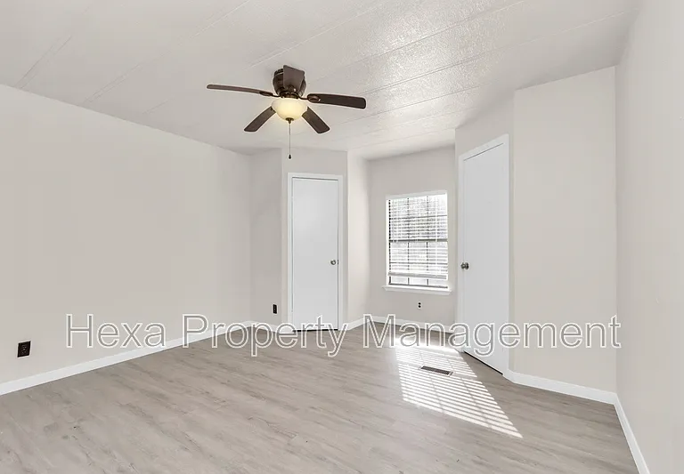 2511 FM 646 Rd N #6 — Photo 14