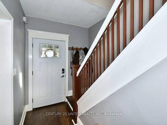 5th image of 27 Park St N