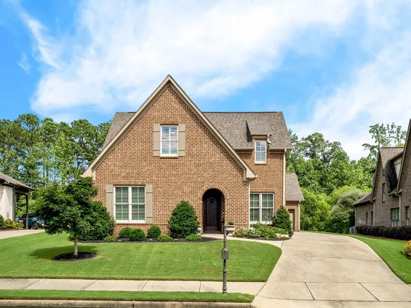 6089 English Village Ln, Birmingham, AL 35242
