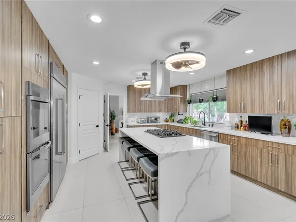 2025 Winter Wind St, Las Vegas, NV 89134