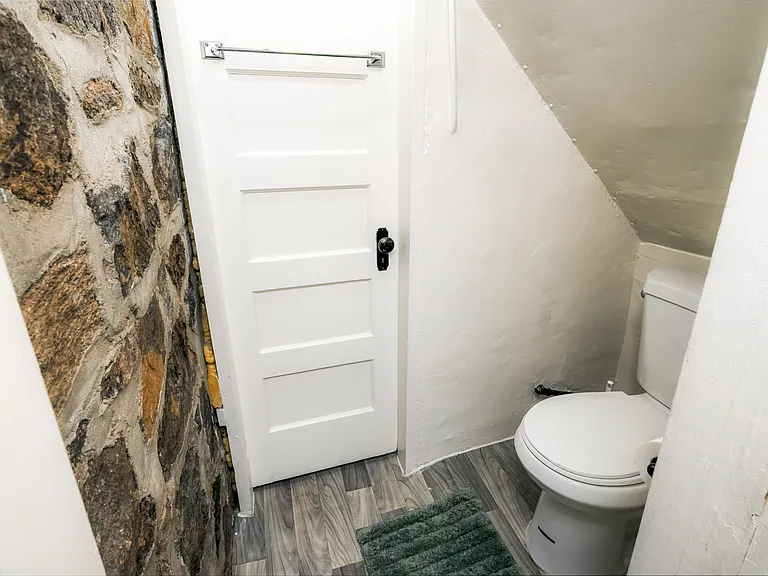 1559 S Lininger Dr #1 — Photo 9