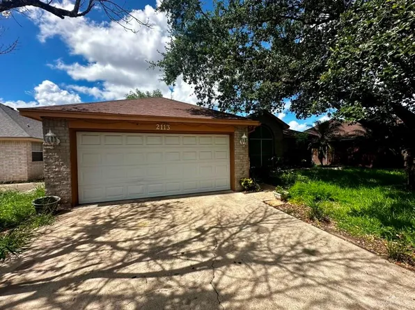 2113 E 29th St, Mission, TX 78574