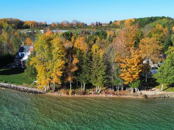 0 Arrowhead Dr, Williamsburg, MI 49690