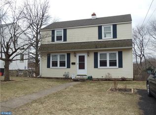 414 Krewson Ter, Willow Grove, PA 19090