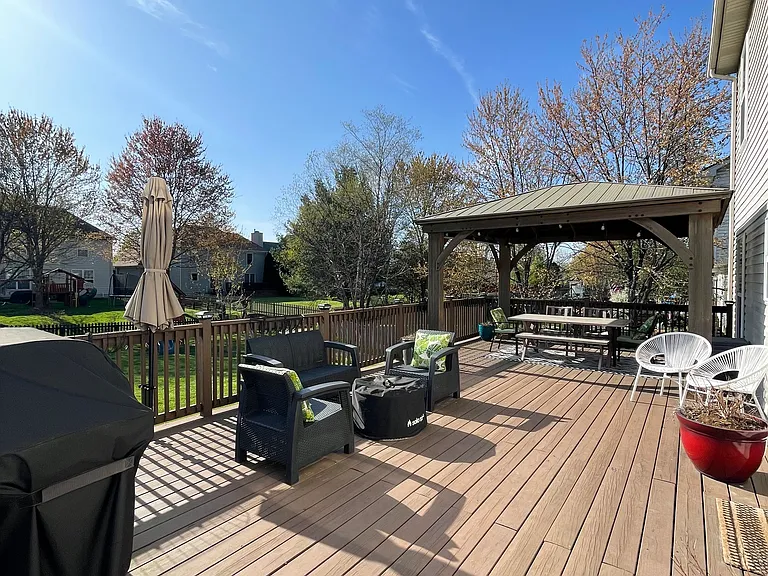 10109 Spring Gate Dr — Photo 3