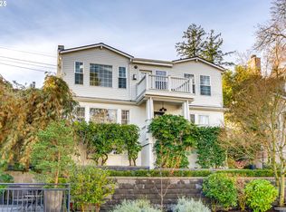 1696 SW Montgomery Dr, Portland, OR 97201