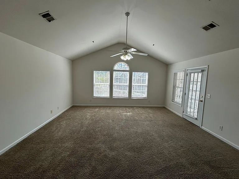 131 Veranda Way #G — Photo 13