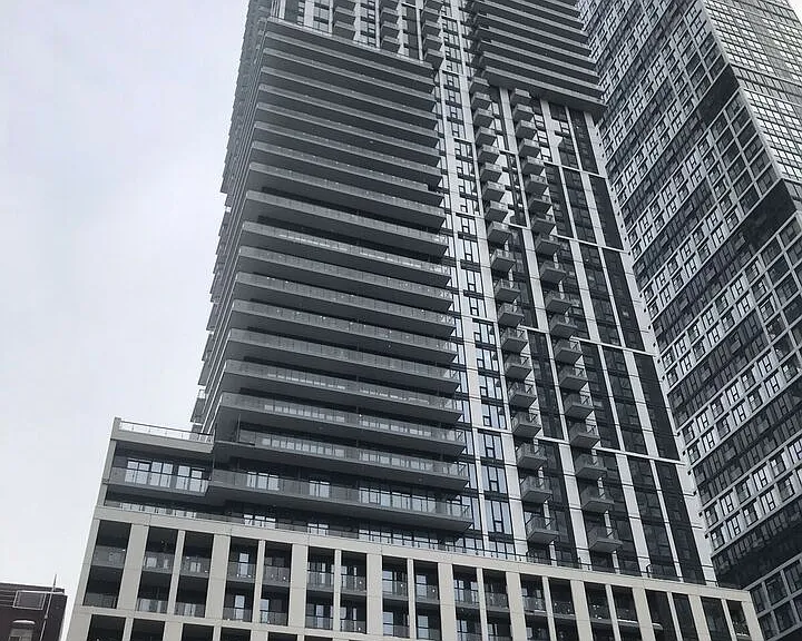 251 Jarvis St E #1517 — Photo 1