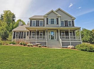 240 Martins Pond Rd, Groton, MA 01450