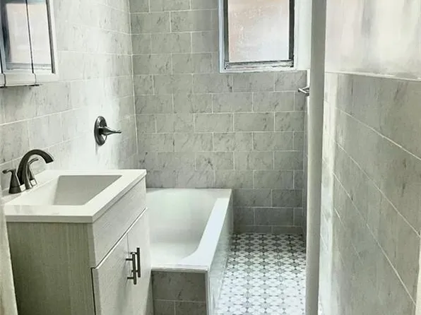 2837 West 15th Street image 5 of 9