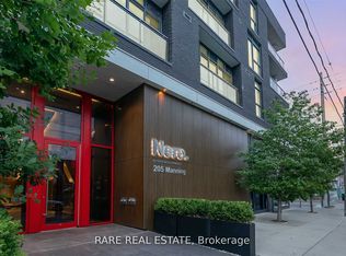 205 Manning Ave #102, Toronto, ON M6J0E2