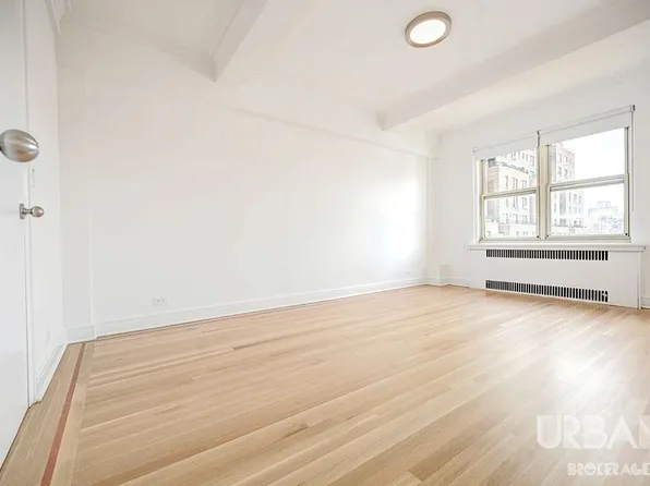 10 West 74th Street image 16 of 18