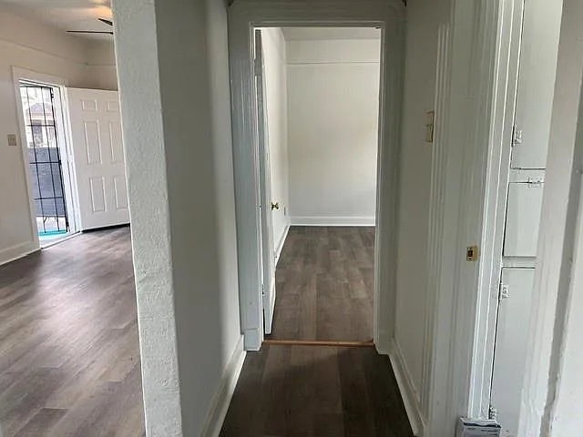 2269 N Prieur St — Photo 12
