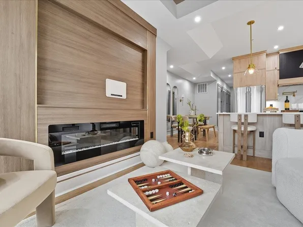 134 Hancock Avenue image 4 of 23