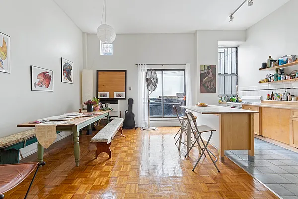 Rented by Douglas Elliman | media 15