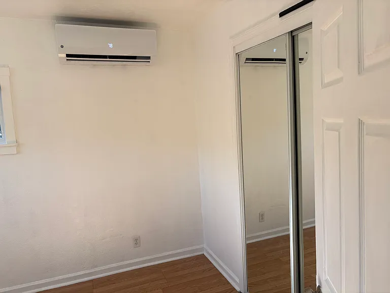 123 Leslie St #B — Photo 21