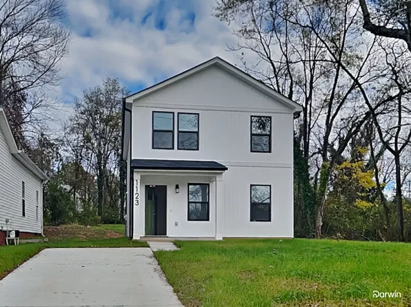1123 8th St, Statesville, NC 28677