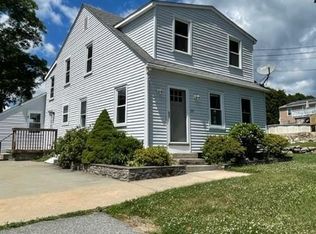 335 Rope Ferry Rd UNIT 2, Waterford, CT 06385