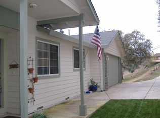 17256 Knollview Dr, Hidden Valley Lake, CA 95467