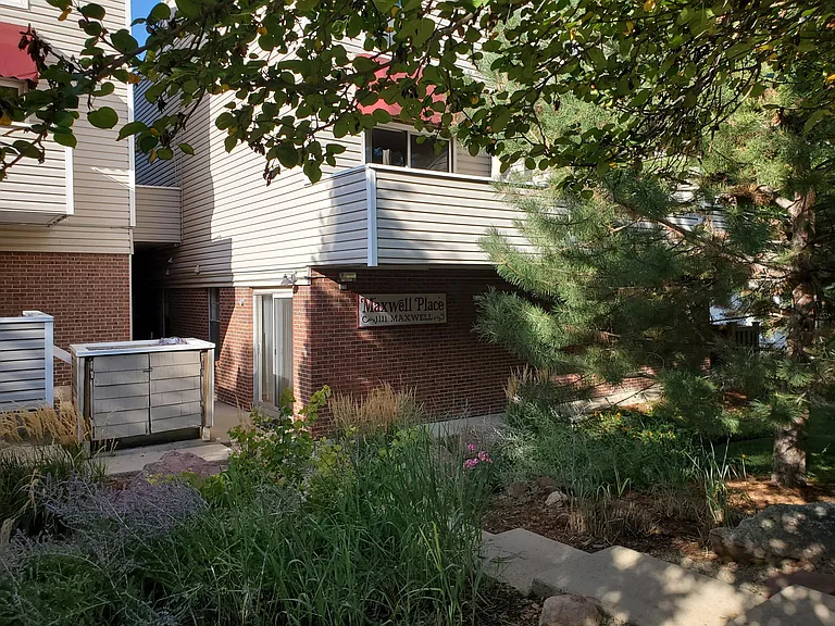 1111 Maxwell Ave #221 — Photo 1