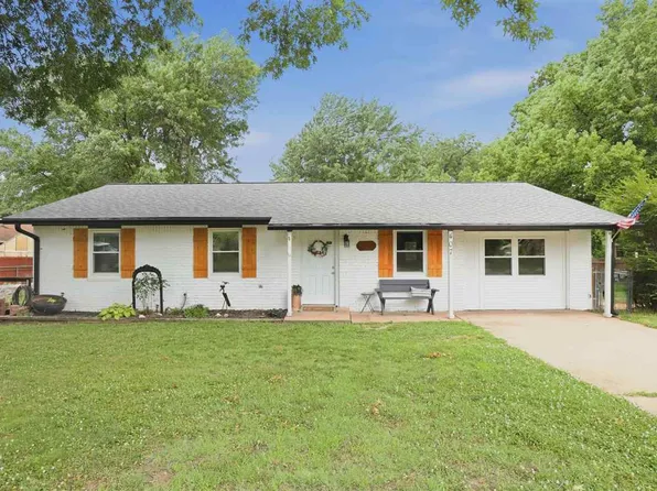 407 SE 2nd St, Perkins, OK 74059