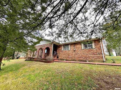 1807 E Saint Louis St, West Frankfort, IL, 62896