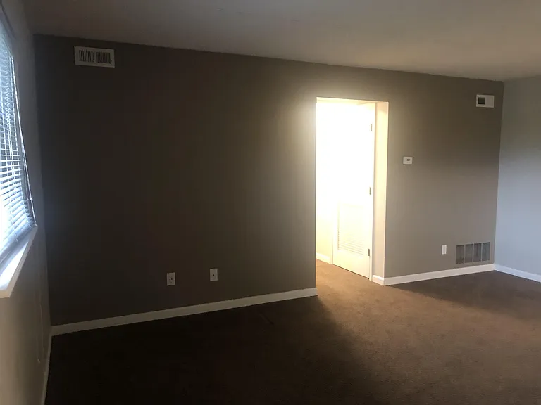 972 Gordon Smith Blvd — Photo 15