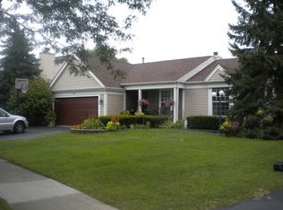 785 Equestrian Dr, Wheeling, IL 60090