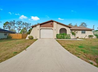 915 Cocoanut Ave, Nokomis, FL 34275